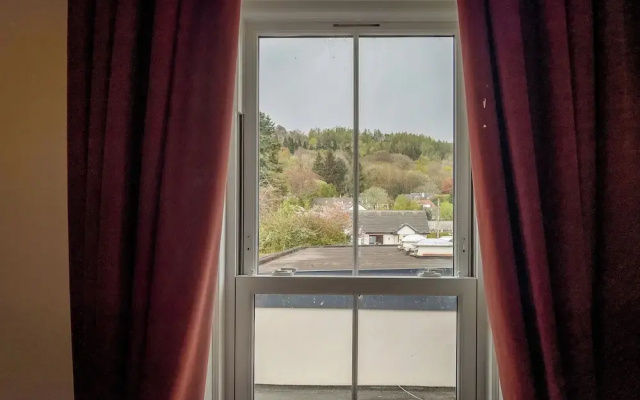 The Crags Hotel