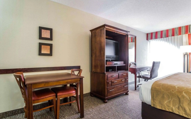 Comfort Suites Sumter near Shaw AFB
