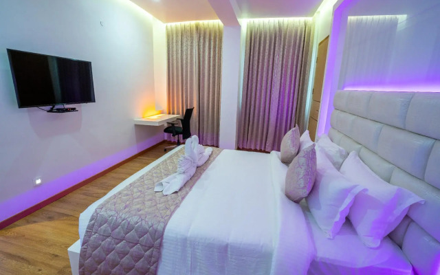 La Vivanta Hotel