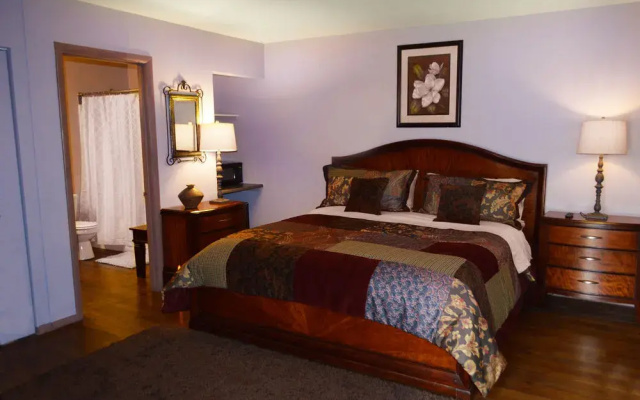 Rodeway Inn & Suites Iris Garden