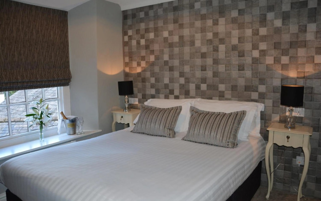 Lakes Hotel and Spa