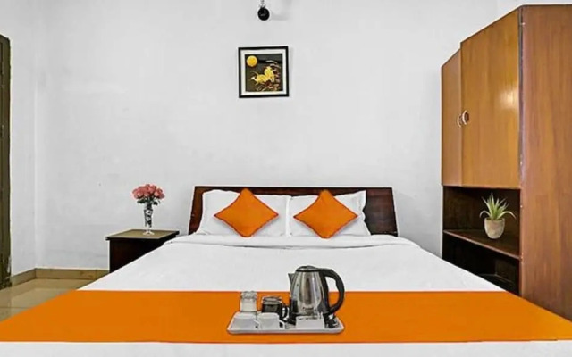 FabHotel Lime Light