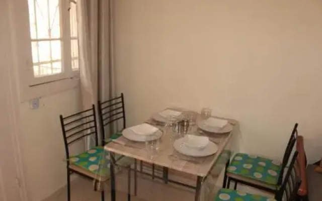 Tannous Aparthotel