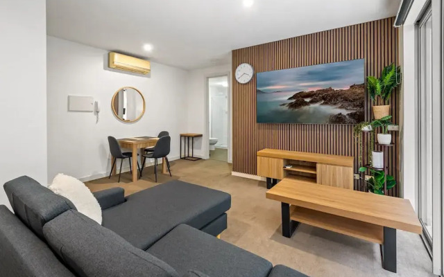 Cosy 1-bed With Balcony in Trendy St Kilda