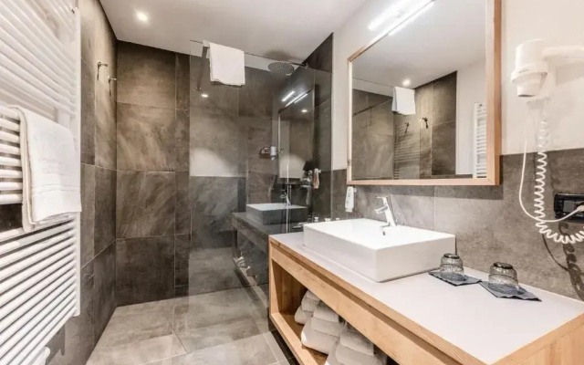 Hotel Sporting Ravelli