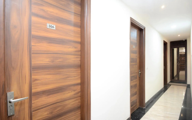 OYO 33389 Hotel 21