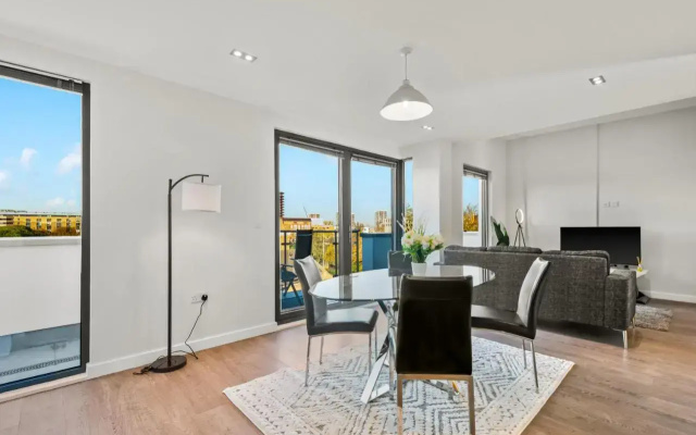 Tower Hill Serviced Apartment By Mysquare