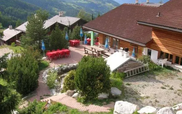 hotelImage
