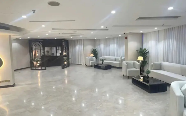 Bloom Hotel