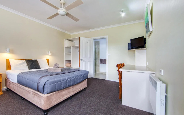 Wintersun Gardens Motel