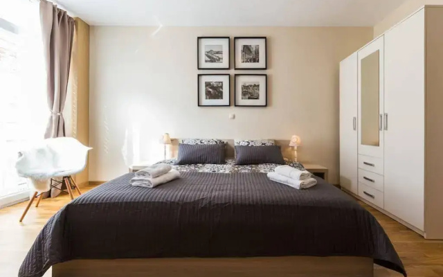 Bell Apartment