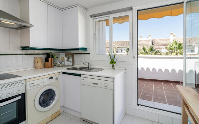 DN11-2 bedroom apartment close to Puerto Banus