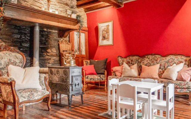 Spacious Holiday Home in Vresse-sur-semois With Terrace