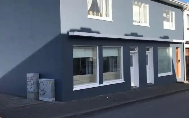Lava Apartment