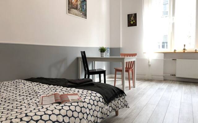 Отель B&A Apartments Central Польша, Варшава - отзывы, цены и фото номеров - забронировать отель B&A Apartments Central онлайн комната для гостей
