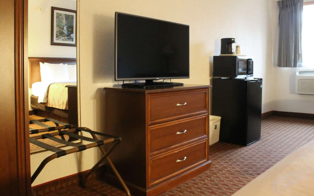 Quality Inn Spearfish I-90