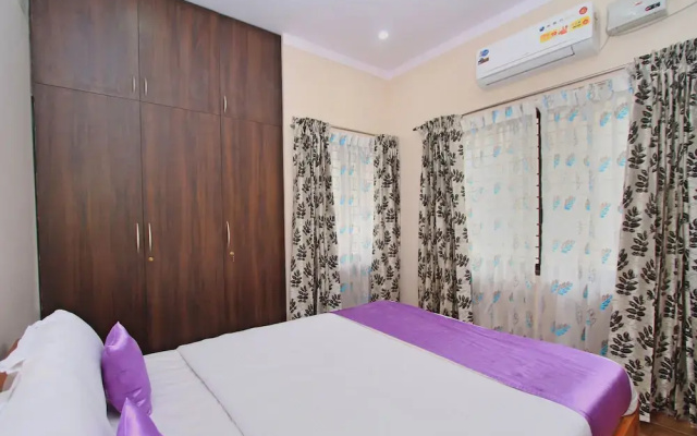 OYO 10451 Resside Apartment