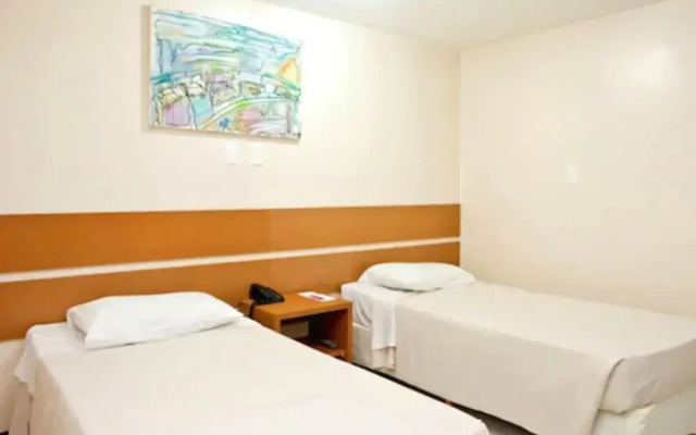 Express Hotel