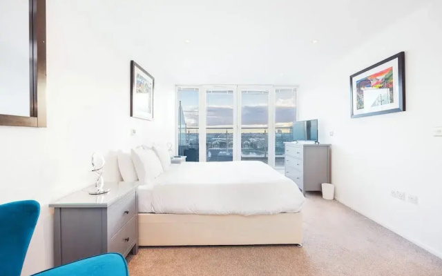 Cosy Corner Apartment Near to Excel