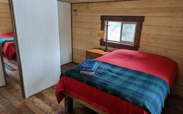 Blackburn Cabins