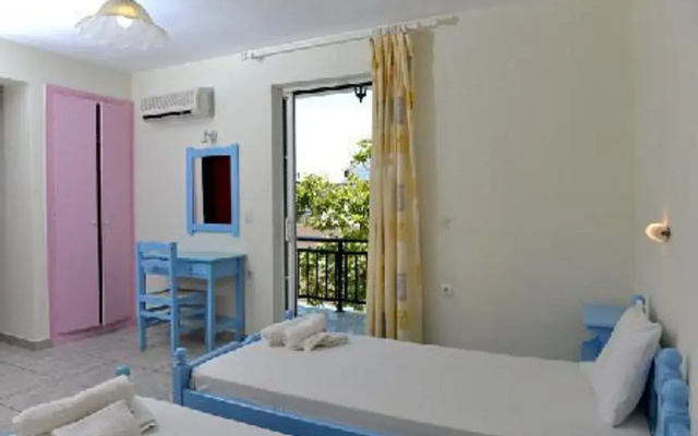 Dimitra Aparthotel
