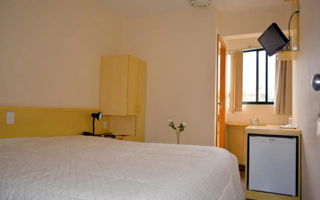 Condall Palace Hotel