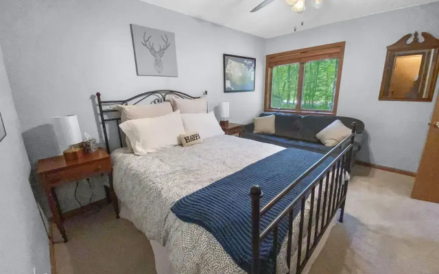 Okemo Westwood Condo 3 Bedroom Condo by RedAwning