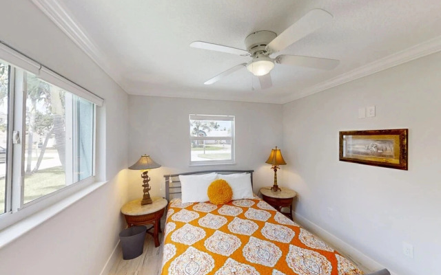116 La Riviere Rd