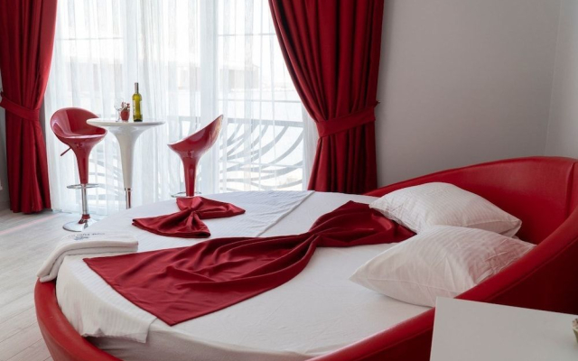 NOVA PORT Boutique Hotel