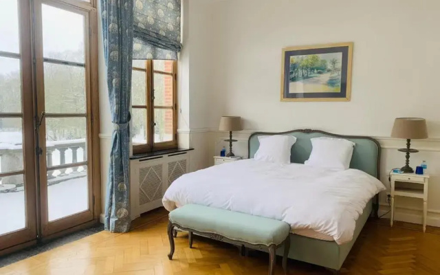 B&B Chateau de Ramegnies-Chin