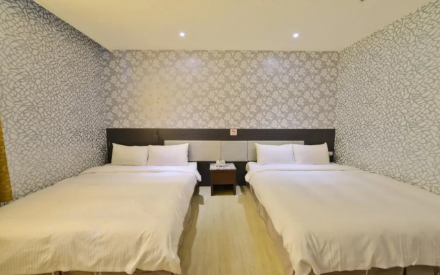 E Hotel