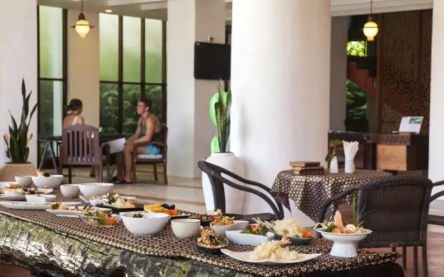 Alis Hotel