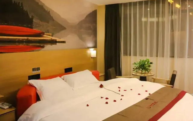Thank Inn Plus Hotel Guangxi Hezhou Zhaoping County Huangyao Town