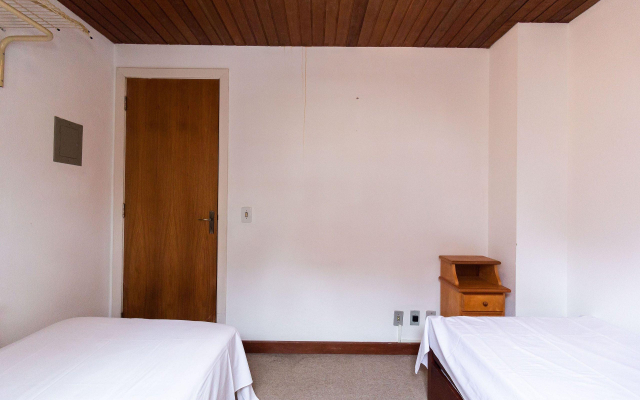 Casa 3 Quartos Condomínio Lage de Pedra