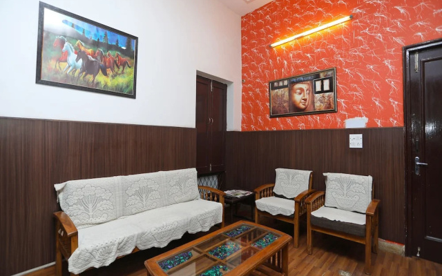 OYO 14908 Chirag Residency