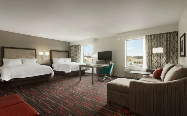 Hampton Inn & Suites St. Louis/Alton