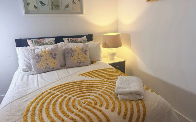 Winter Stays, Pool, Wi-fi, Parking, 3double Beds
