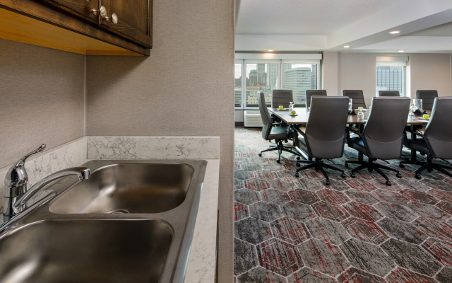 Crowne Plaza Memphis Downtown by IHG
