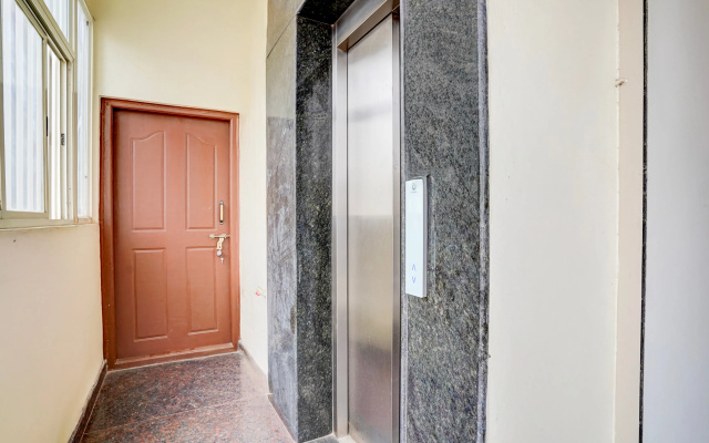 Hotel O SRL Comforts
