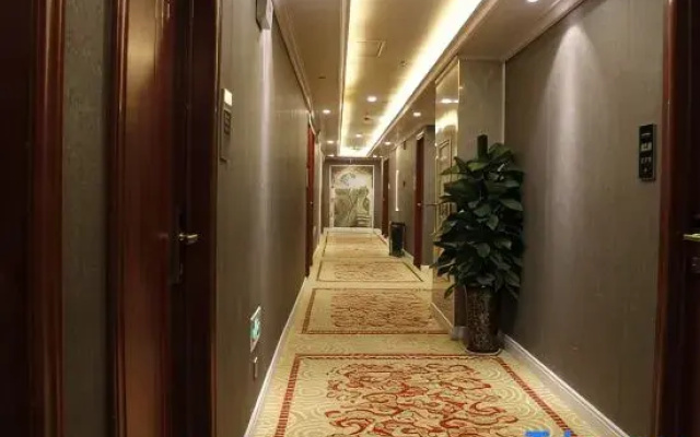 Zhengzhou Aixinhai Fashion Hotel