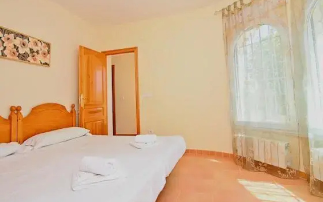 Apartment with mountain view and garden in Benissa
