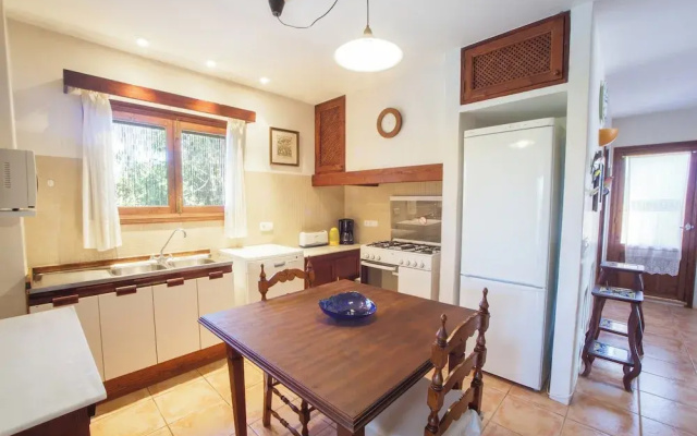 - House In