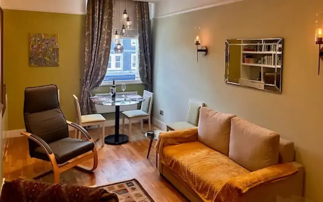 Modern And Bright 1Bd Apartment In Lewes, Sussex
