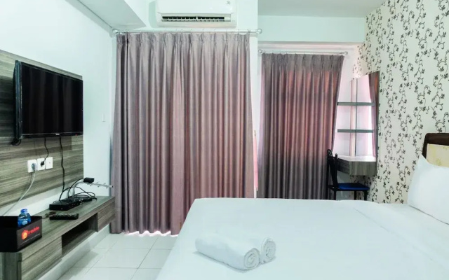 Simply Studio Room Ayodhya Apartment near Tangerang City