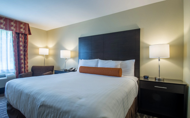 Creekstone Inn & Suites