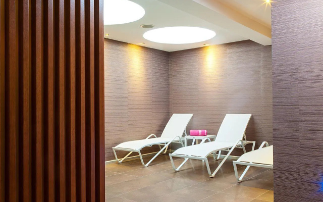 Prestige Hotel & Apart