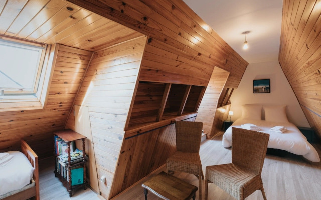 Charming Holiday Home in Porspoder