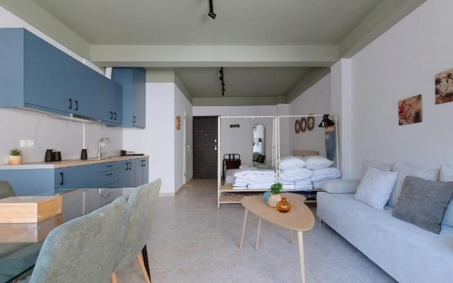 Modern Comfort N' City Vibes Apartment.