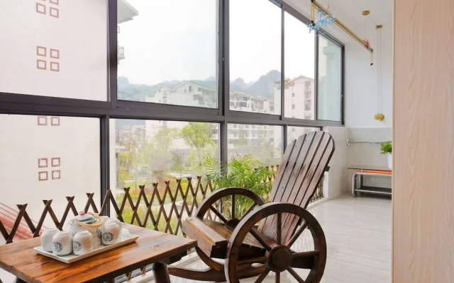 Summer Inn Wulingyuan
