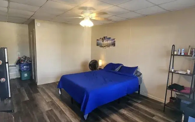 Sebastian Gardens Inn & Suites